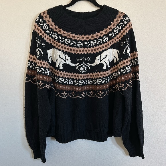 Free People Nellie Elephant Sweater in Black size Large - Picture 3 of 6